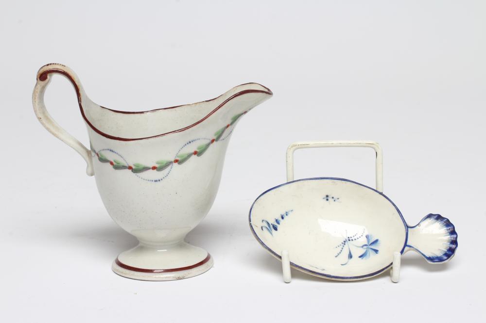 A CAUGHLEY PORCELAIN CADDY SPOON Image