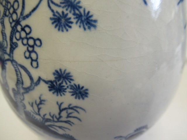 A PENNINGTON'S PORCELAIN COFFEE POT AND COVER Image