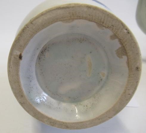 A PENNINGTON'S PORCELAIN COFFEE POT AND COVER Image