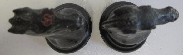 A JAQUES BOX AND EBONY STAUNTON PATTERN CHESS SET Image