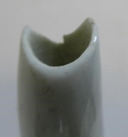 A CHAFFERS PORCELAIN SMALL COFFEE POT AND COVER Image