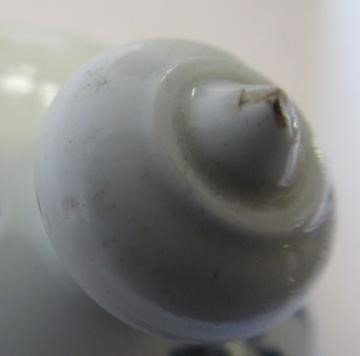 A CHAFFERS PORCELAIN SMALL COFFEE POT AND COVER Image