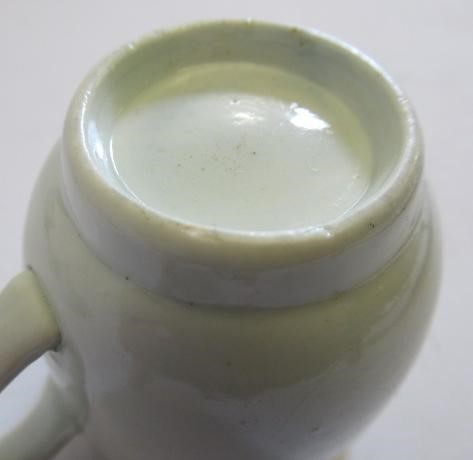 A CHAFFERS PORCELAIN TRIO Image