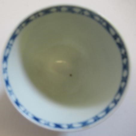 A CHAFFERS PORCELAIN TRIO Image