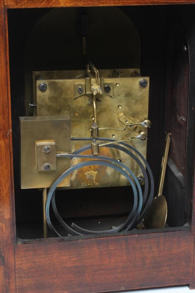 A ROSEWOOD CASED TABLE CLOCK BY LENZKIRCH Image