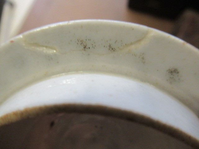 A JOHN PENNINGTON PORCELAIN TEAPOT AND COVER Image