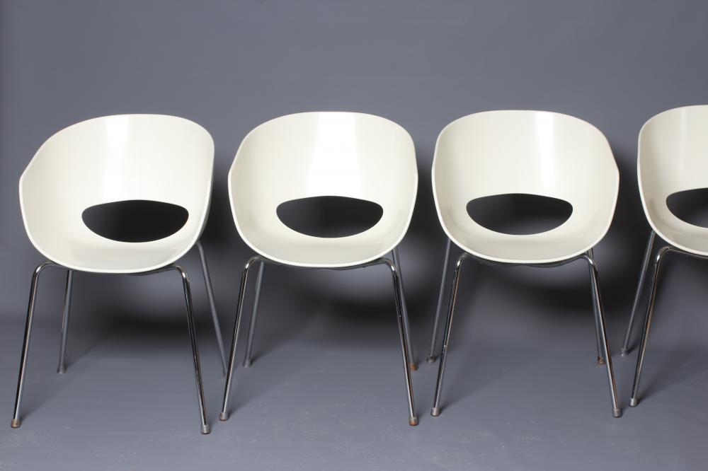 A SET OF SIX SINTESI HIREK ORBIT ARMCHAIRS, mid 20th century, of large type in white perspex, on Image