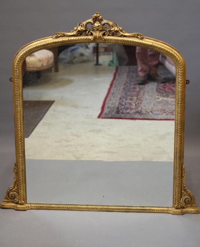 A VICTORIAN GILT WOOD PIER GLASS Image