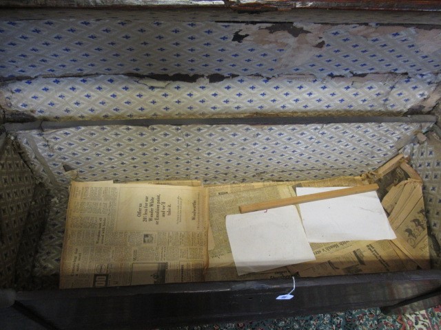 A WELSH OAK ARK OR HUTCH Image