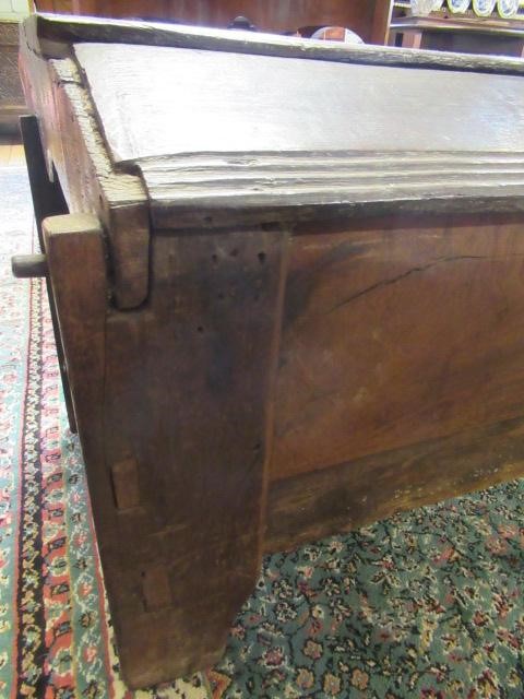 A WELSH OAK ARK OR HUTCH Image