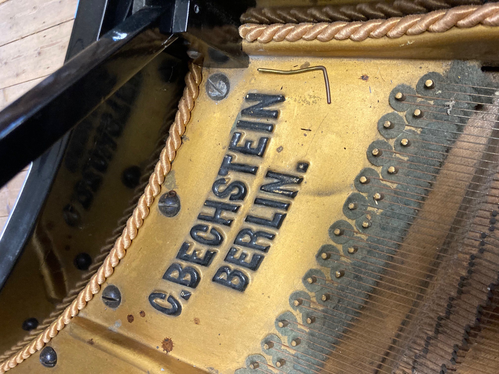 A LATE VICTORIAN C BECHSTEIN BOUDOIR GRAND PIANO Image