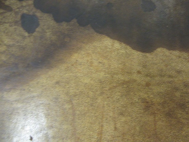 A VICTORIAN EBONISED AND AMBOYNA LIBRARY TABLE Image