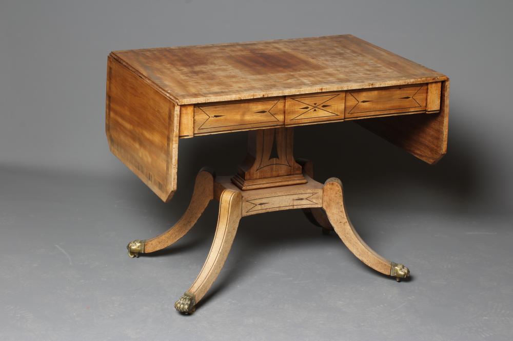 A REGENCY MAHOGANY SOFA TABLE Image