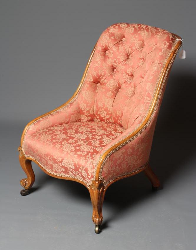 A VICTORIAN WALNUT SHOW FRAME NURSING CHAIR Image