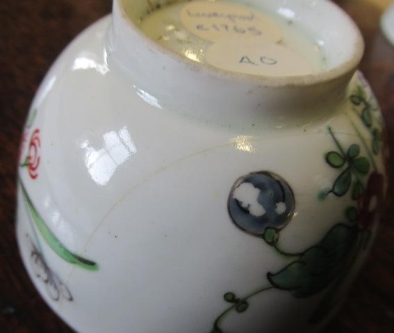 A COLLECTION OF WILLIAM REID PORCELAIN TEAWARES Image