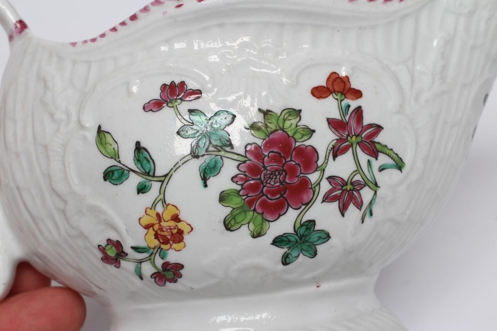 A CHRISTIANS PORCELAIN SAUCE BOAT Image