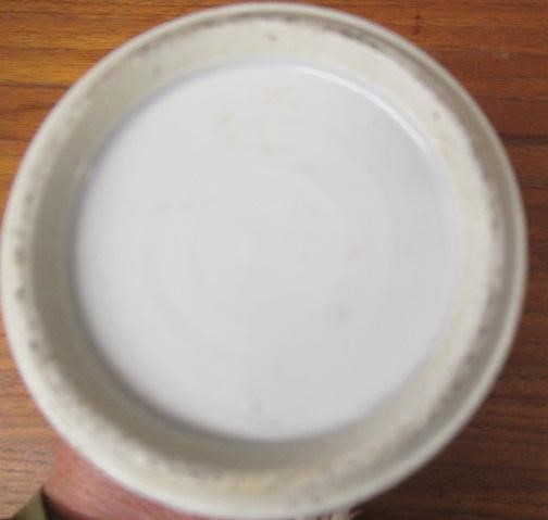 THREE CHINESE PORCELAIN VASES Image