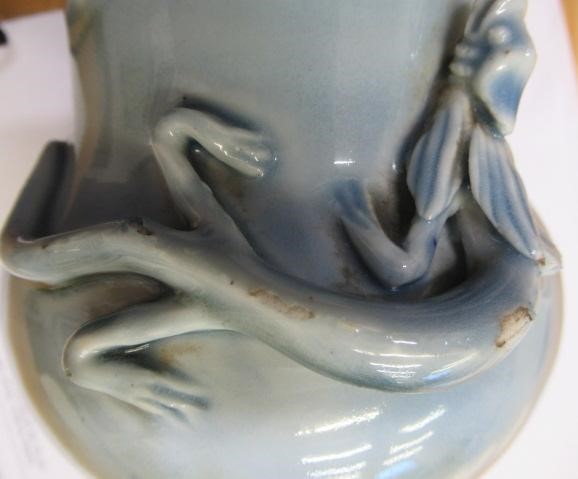 THREE CHINESE PORCELAIN VASES Image