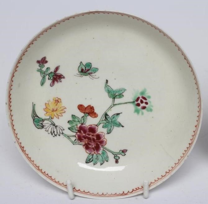 A CHRISTIANS PORCELAIN TEA BOWL AND SAUCER Image