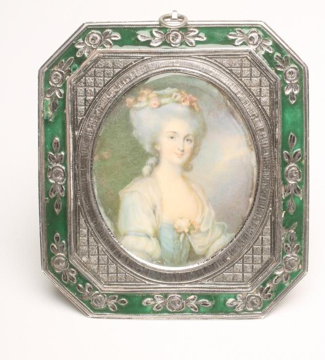 A CONTINENTAL FRAME Image