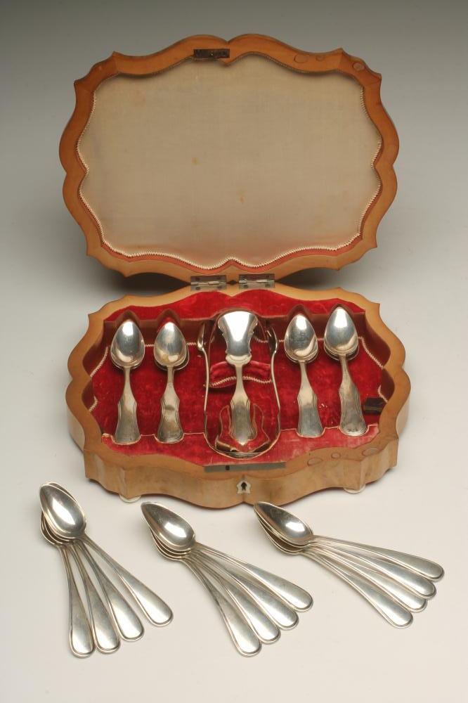 A SET OF SIX DUTCH SILVER TEASPOONS Image