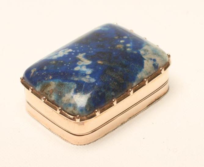 A GEORGIAN GOLD VINAIGRETTE Image