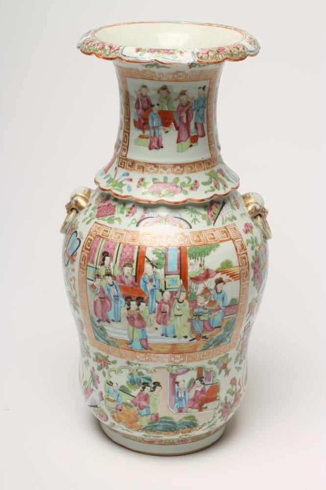 A CANTONESE PORCELAIN VASE of inverted baluster form with frilled shoulders Image