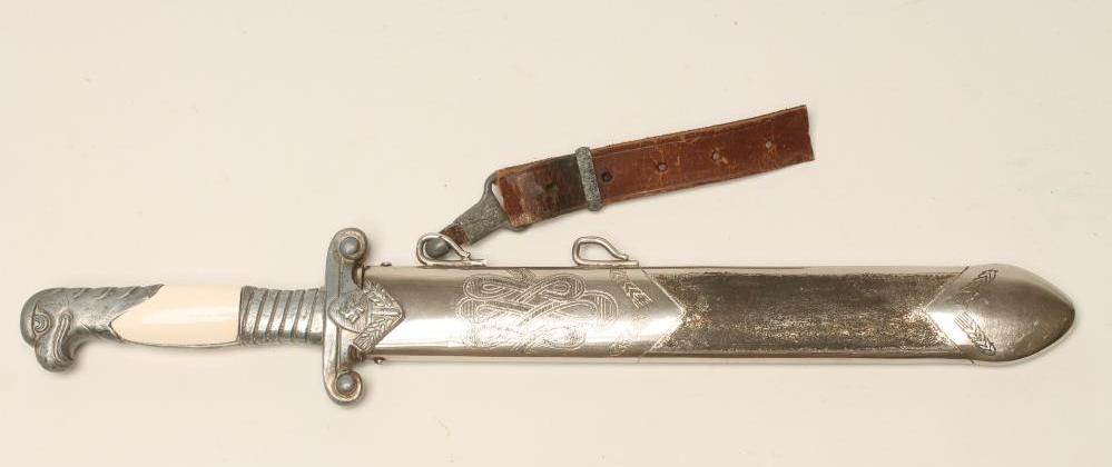 A SECOND WORLD WAR GERMAN RAD DAGGER Image