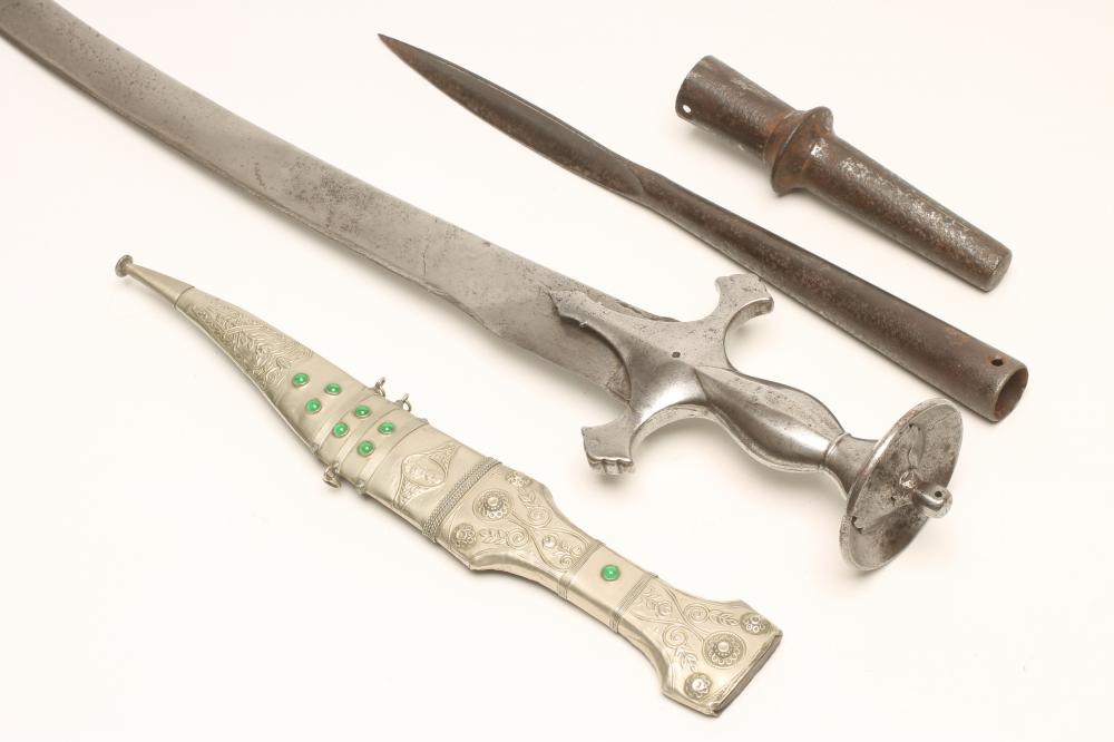 AN INDIAN TULWAR Image