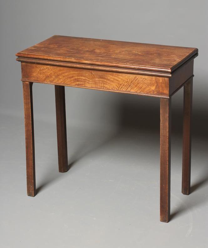 A GEORGIAN MAHOGANY FOLDING CARD TABLE Image