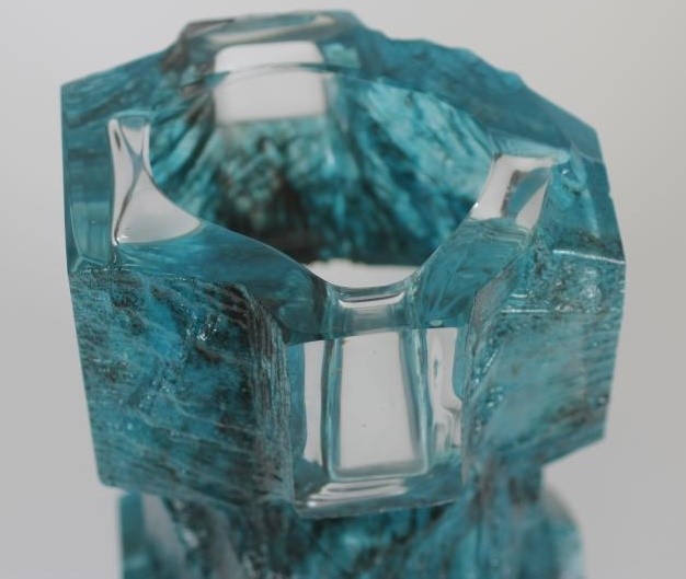 A DAUM TURQUOISE OVERLAY GLASS VASE Image