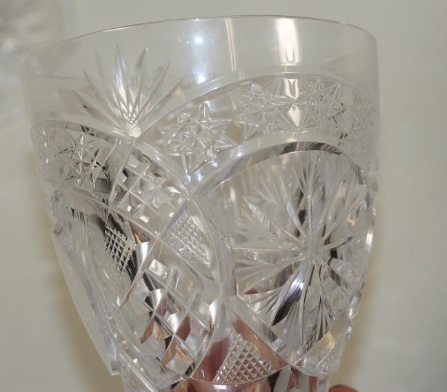 A SET OF FOUR LATE VICTORIAN "BRILLIANT CUT" GLASS GOBLETS Image