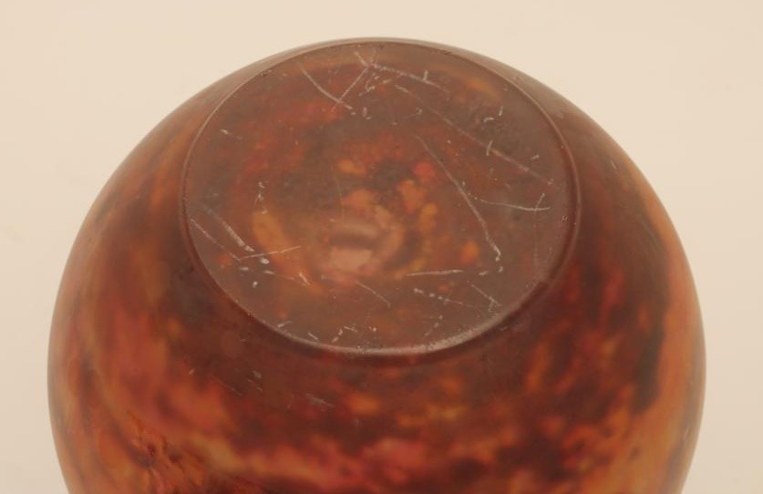 A MULLER FRERES FROSTED GLASS MOTTLED PINK VASE Image