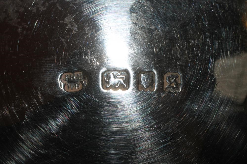 A SILVER FRUIT BOWL Image