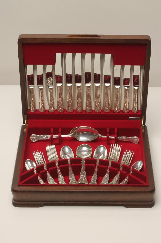 A COMPOSITE SILVER TABLE SERVICE for six place settings Image