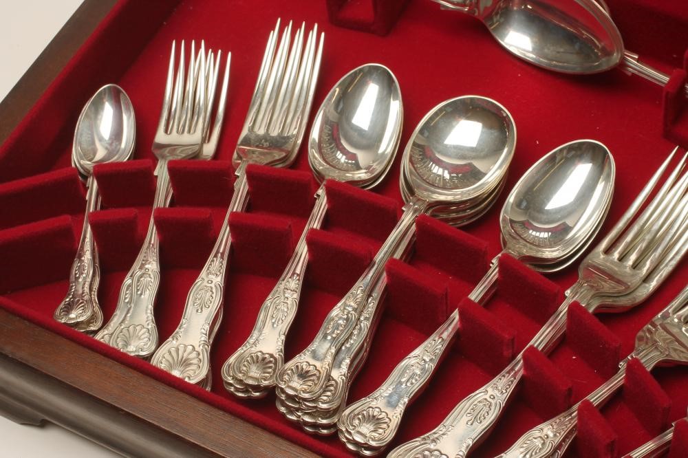 A COMPOSITE SILVER TABLE SERVICE for six place settings Image