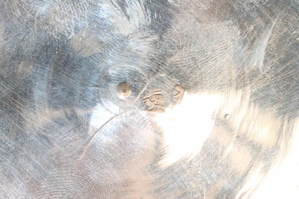 A CHINESE SILVER VASE of flared rounded cylindrical form with sloping shoulders Image