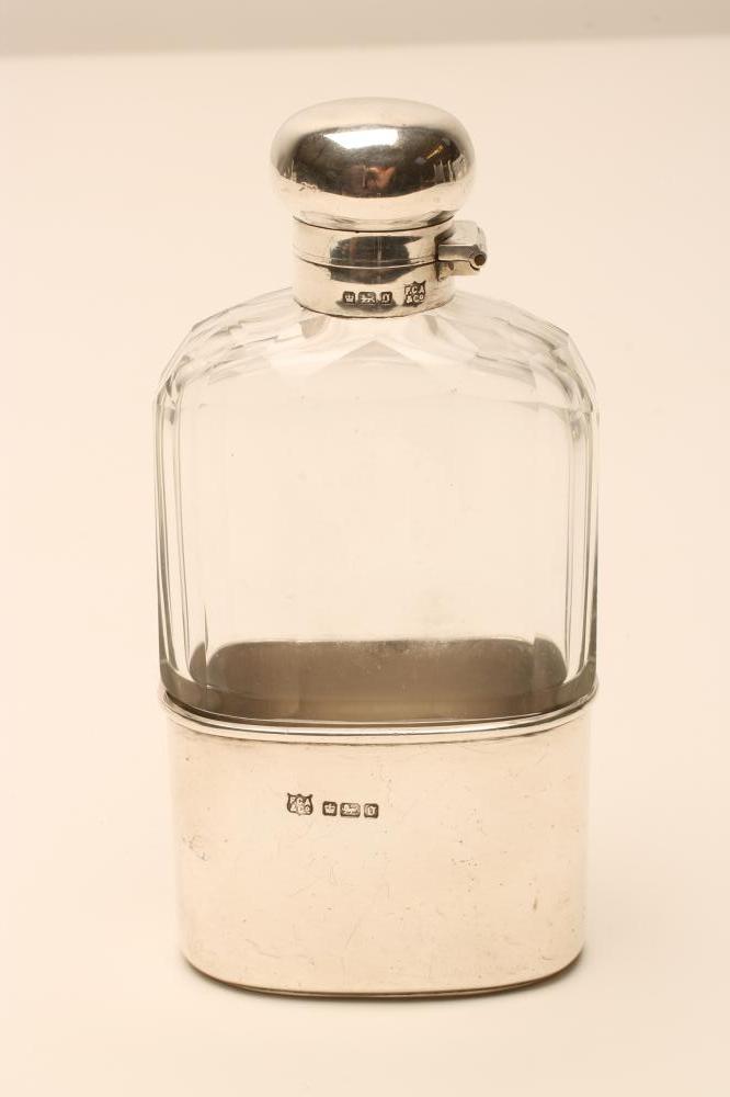 AN EDWARDIAN SILVER HIP FLASK Image