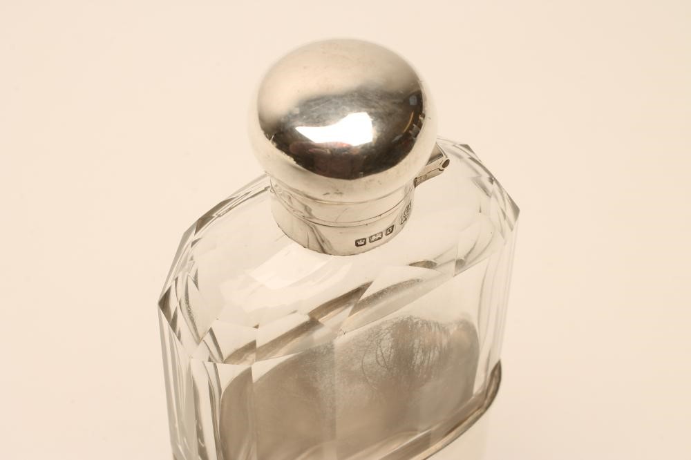 AN EDWARDIAN SILVER HIP FLASK Image