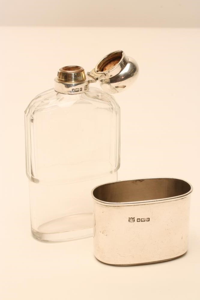 AN EDWARDIAN SILVER HIP FLASK Image