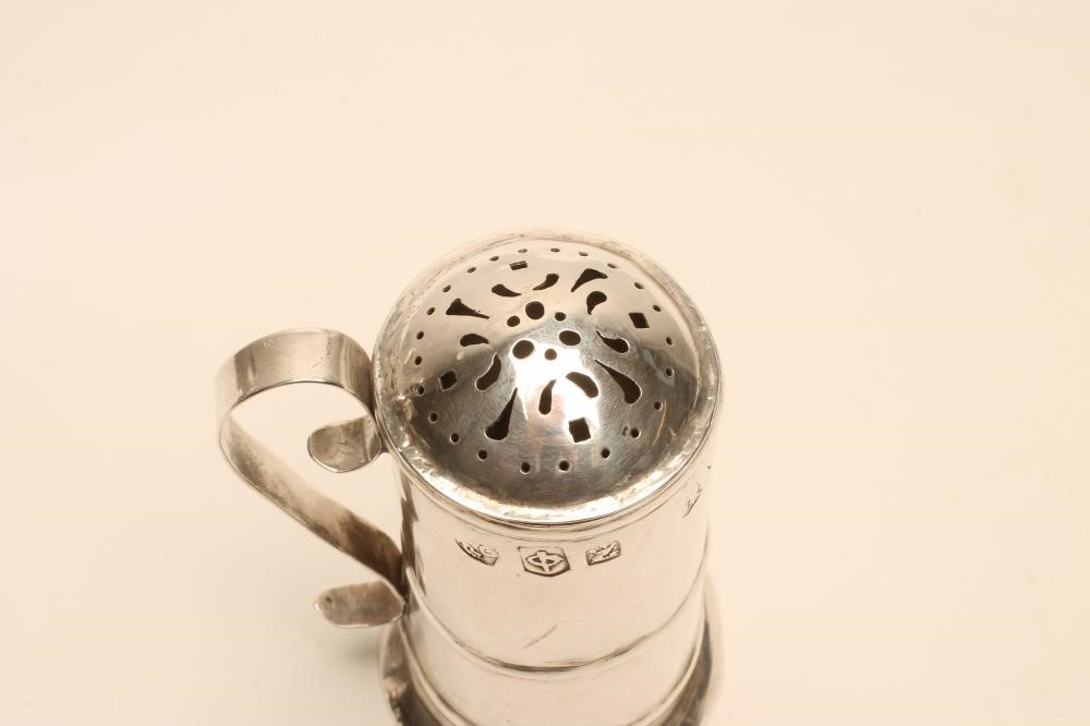 A QUEEN ANNE BRITANNIA STANDARD SILVER "KITCHEN PEPPER" Image