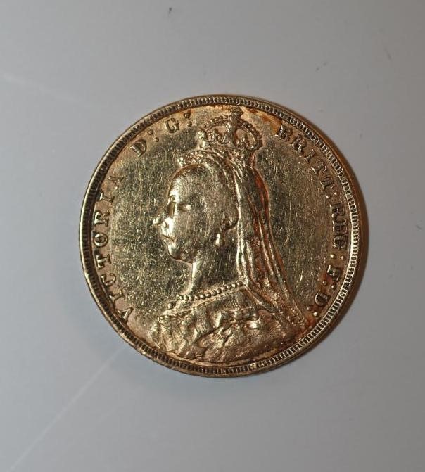 A VICTORIA SOVEREIGN Image