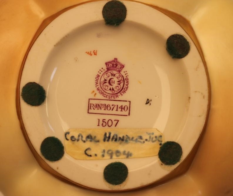 A ROYAL WORCESTER CHINA JUG Image