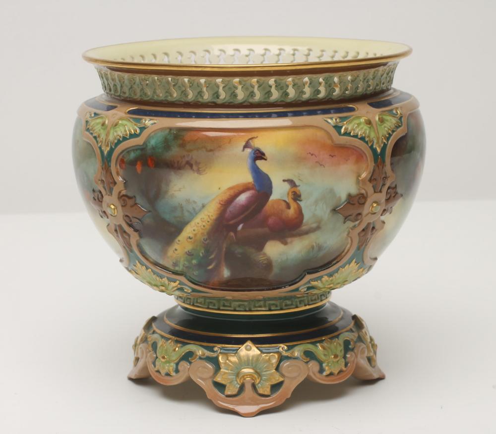 A ROYAL WORCESTER CHINA SMALL JARDINIERE Image