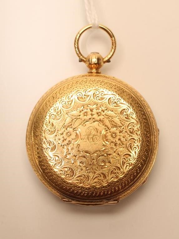 A GENTLEMAN'S VICTORIAN 18CT GOLD KEY WIND POCKET WATCH Image