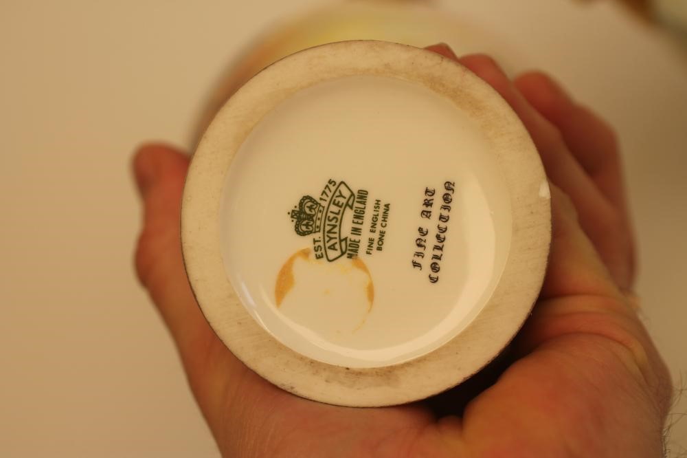 A PAIR OF AYNSLEY CHINA VASES Image