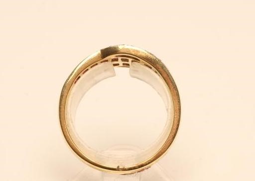 A RUBY AND DIAMOND RING Image