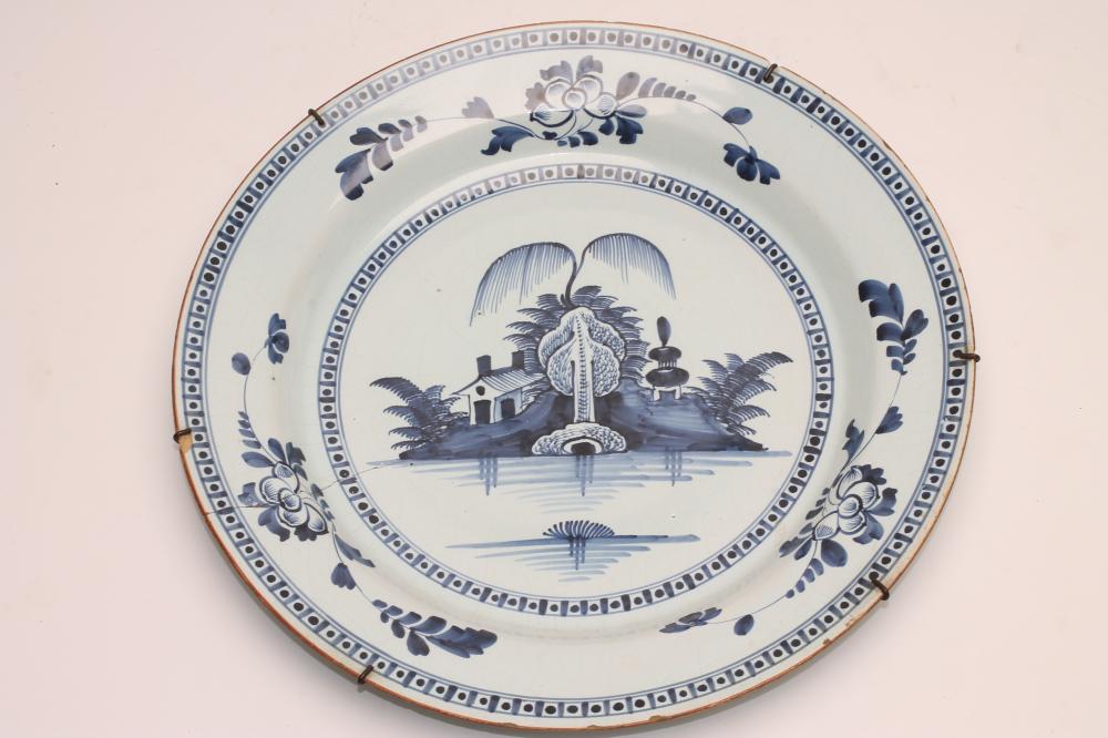 AN ENGLISH DELFT CHARGER Image