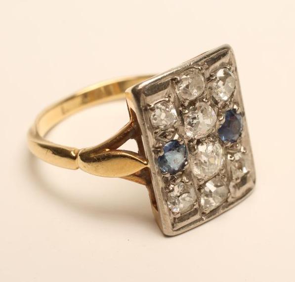 AN ART DECO PLAQUE RING Image