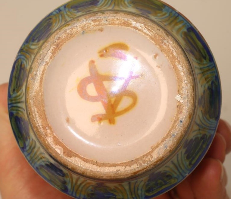 A PAIR OF MAIOLICA SMALL ALBARELLI Image